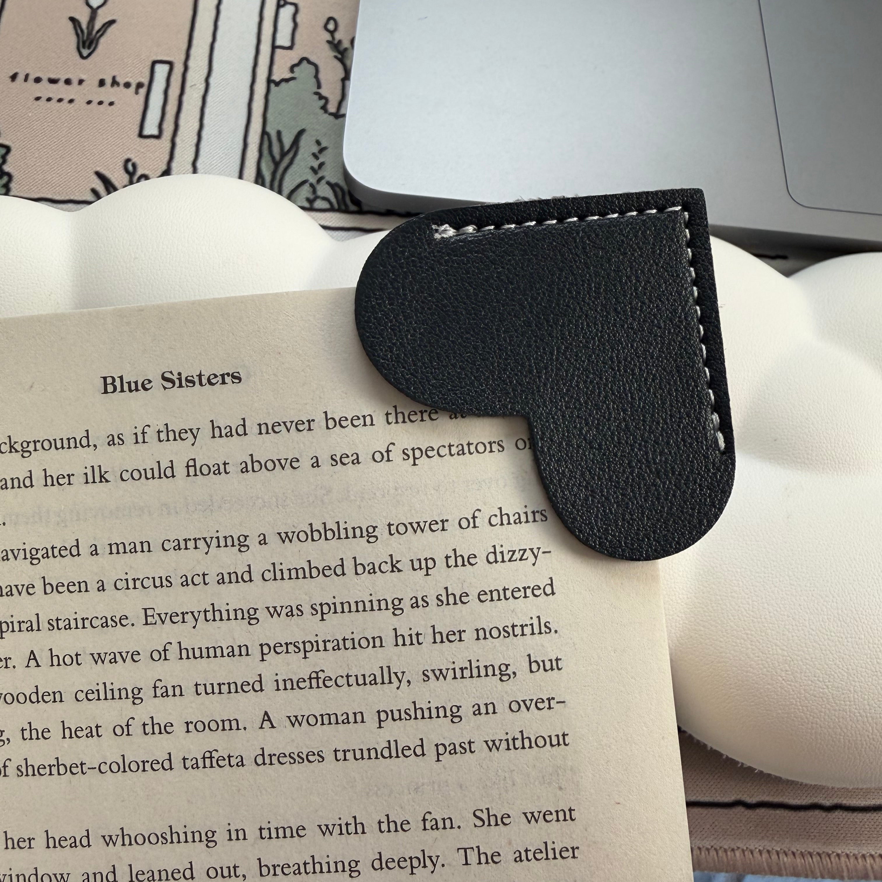 Faux Leather Heart Corner Bookmarks