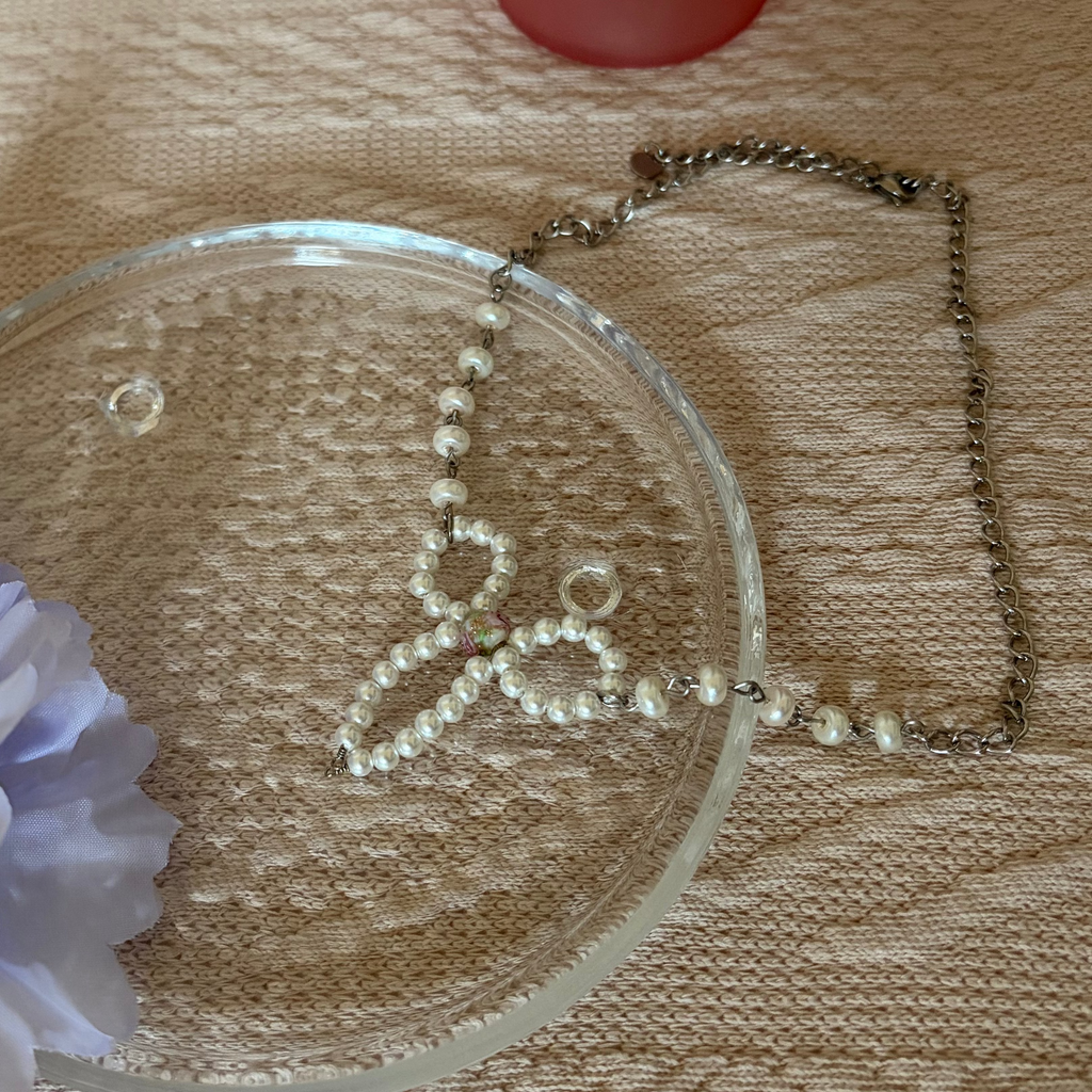 Garden Bow Beaded Necklace