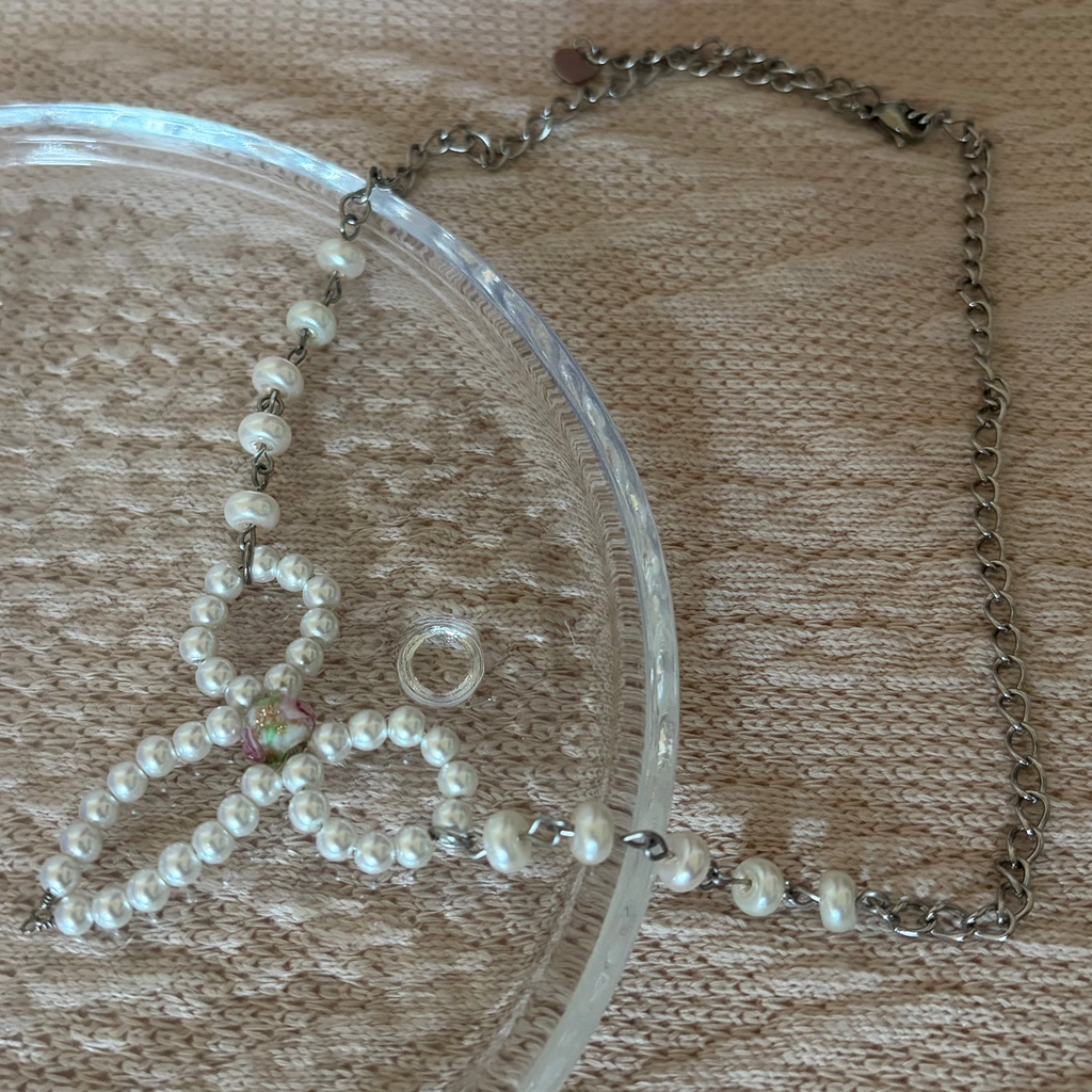 Garden Bow Beaded Necklace