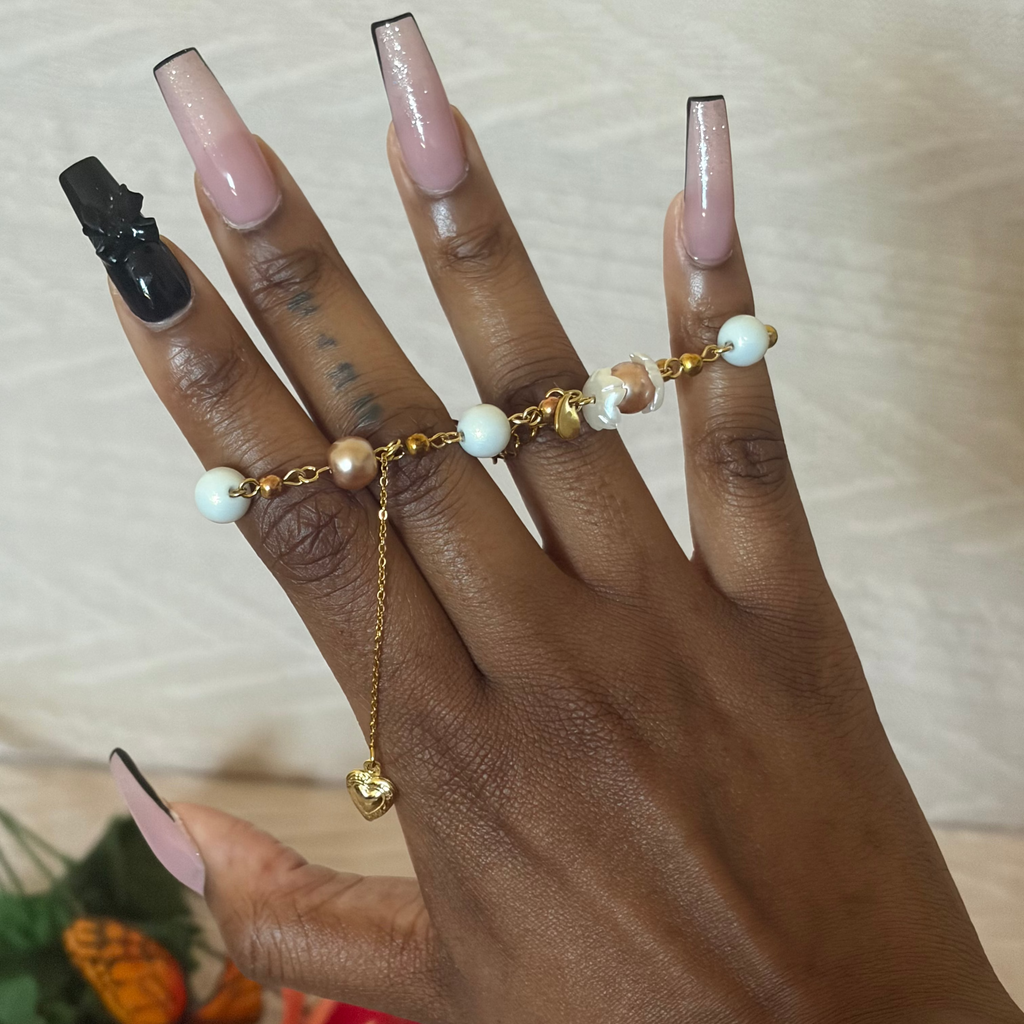 Heartstrings Beaded Bracelet