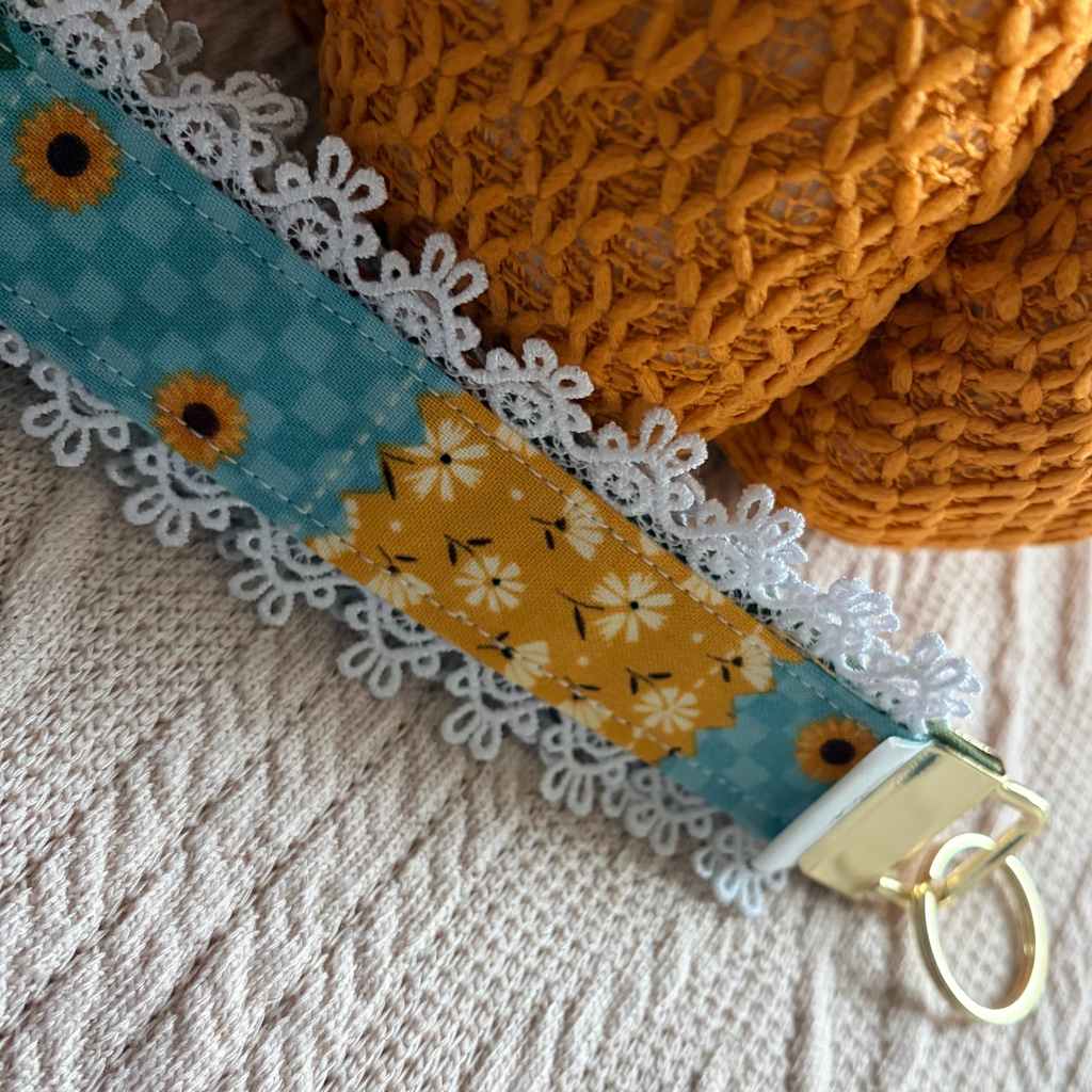 Harvest Patch Wristlet